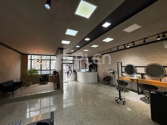 Prédio com 450m², à venda, no bairro Lauzane Paulista em São Paulo