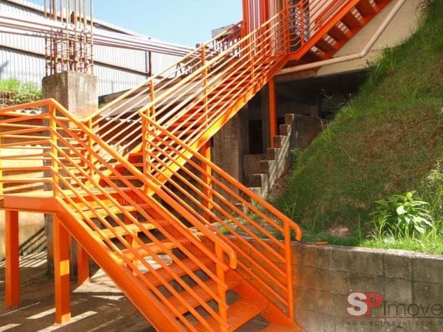 Prédio com 4230m², à venda, no bairro Vila Santana em São Paulo