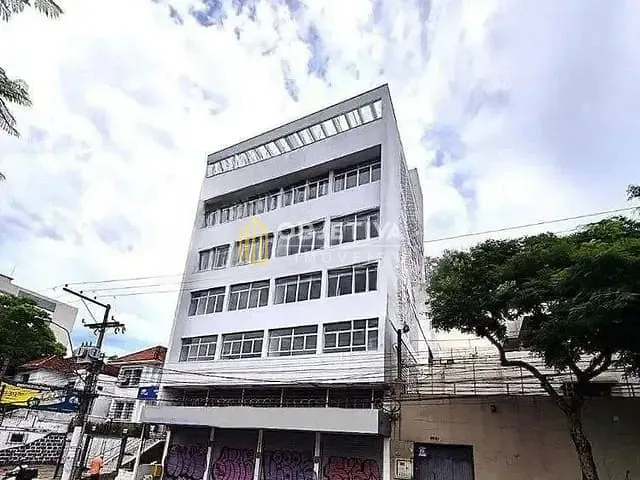 Prédio com 3000m², à venda, no bairro Petrópolis em Porto Alegre