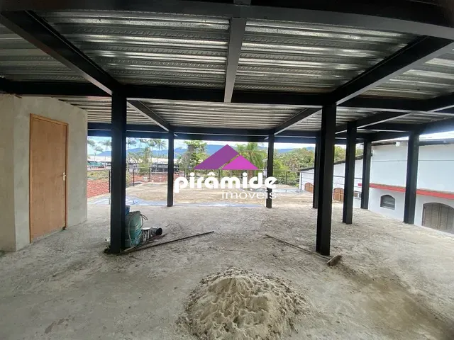 Prédio com 500m², à venda, no bairro Itaguassú em Ilhabela