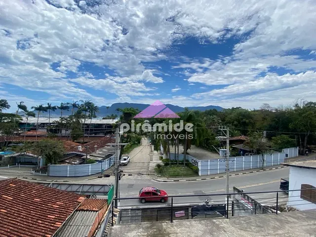 Prédio com 500m², à venda, no bairro Itaguassú em Ilhabela