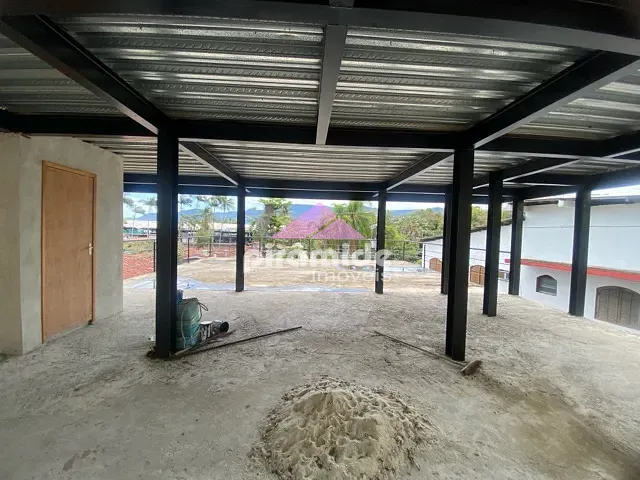 Prédio com 500m², à venda, no bairro Itaguassú em Ilhabela