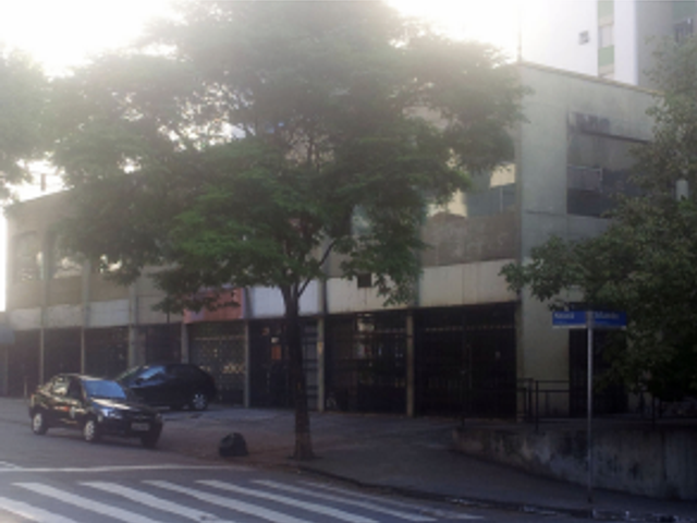Prédio para alugar, no bairro Moema em São Paulo