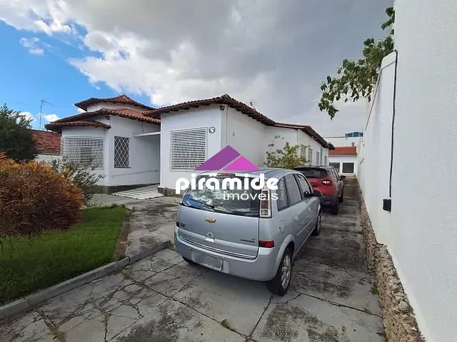 Prédio com 1050m², à venda ou para alugar, no bairro Centro em Jacareí