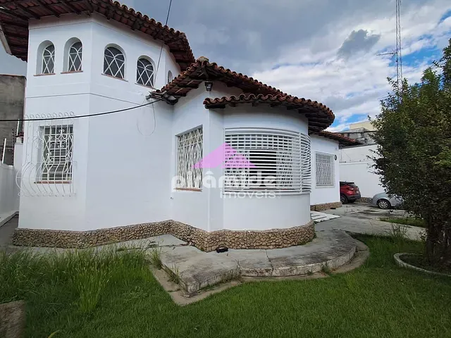 Prédio com 1050m², à venda ou para alugar, no bairro Centro em Jacareí