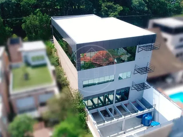 Prédio com 600m², para alugar, no bairro Morumbi em São Paulo