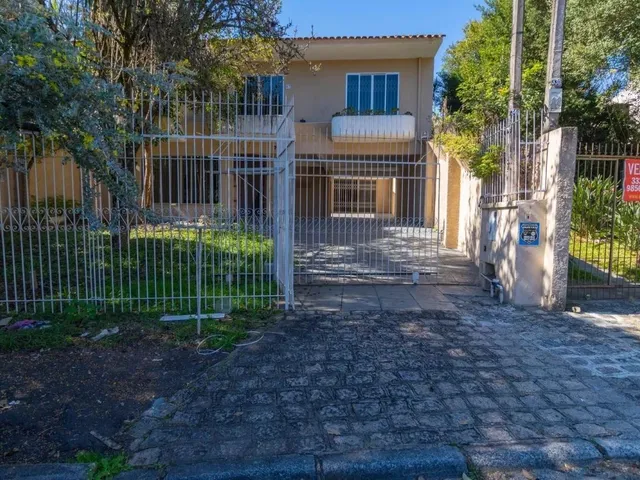 Prédio 3 quartos e 4 banheiros, à venda, no bairro Seminário em Curitiba