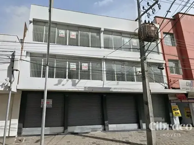 Prédio à venda, no bairro Centro em Curitiba