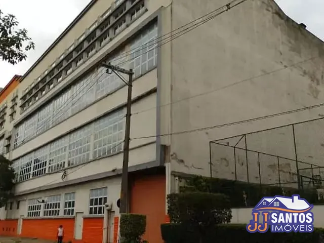 Prédio com 9850m², para alugar, no bairro Belenzinho em São Paulo