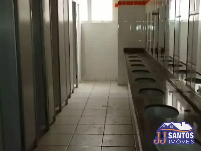 Prédio com 9850m², para alugar, no bairro Belenzinho em São Paulo