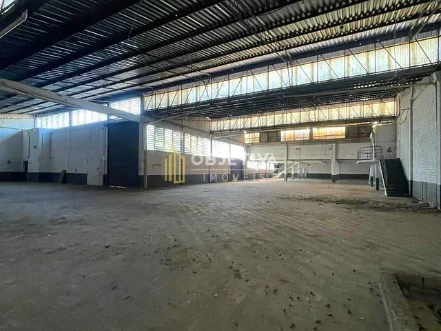 Prédio com 2100m², para alugar, no bairro Guarani em Novo Hamburgo