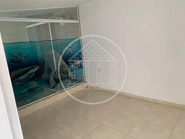 Prédio com 125m², à venda, no bairro Parque Santo Antônio em São Paulo