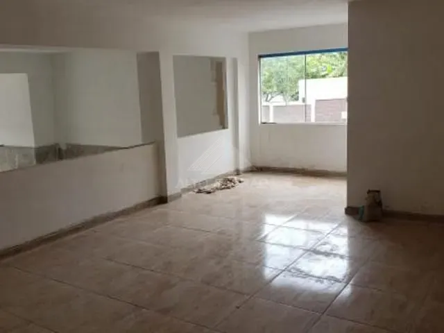 Prédio com 132m², para alugar, no bairro Cidade São Jorge em Santo André