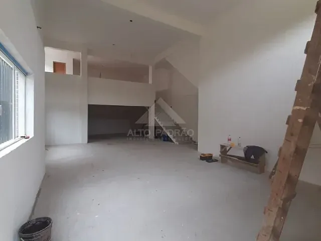 Prédio com 132m², para alugar, no bairro Cidade São Jorge em Santo André