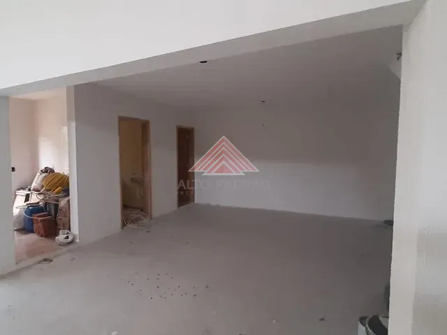 Prédio com 132m², para alugar, no bairro Cidade São Jorge em Santo André