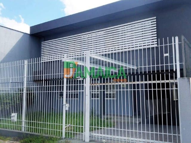Prédio à venda, no bairro Centro Cívico em Curitiba