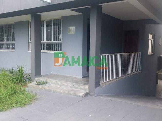 Prédio à venda, no bairro Centro Cívico em Curitiba