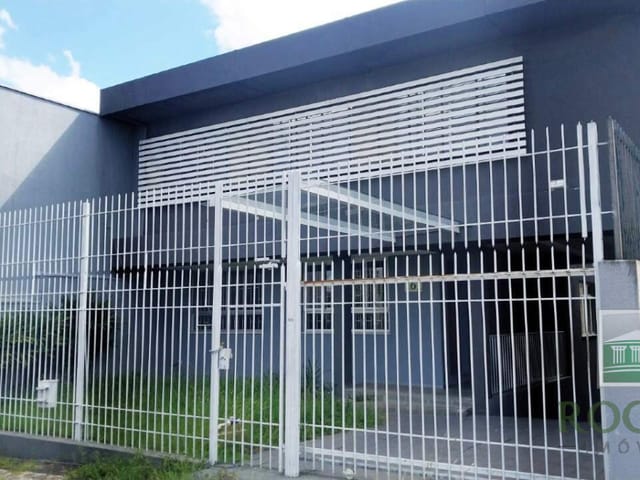 Prédio à venda, no bairro Centro Cívico em Curitiba
