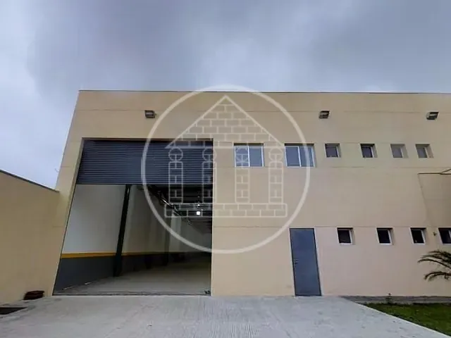 Prédio com 2600m², à venda, no bairro Vila Monumento em São Paulo