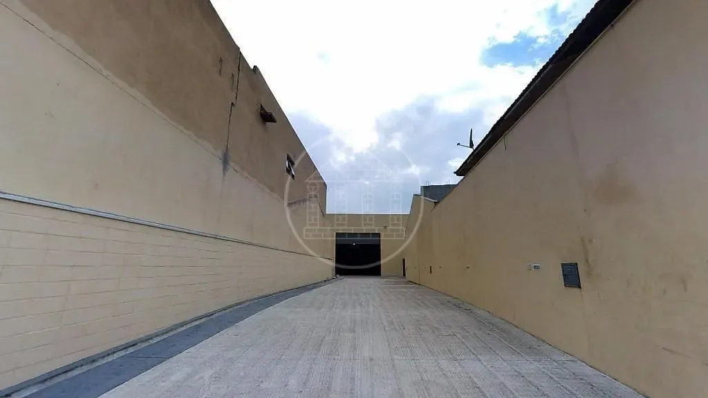 Prédio Inteiro, 2200 m² - Foto 2