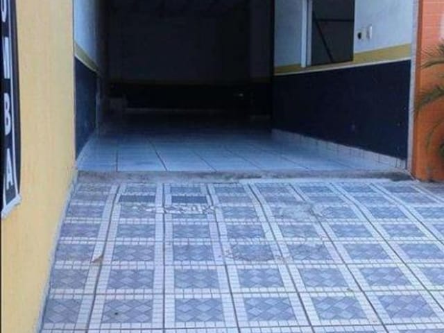 Prédio com 1100m², à venda, no bairro Vila Irmaos Arnoni em São Paulo