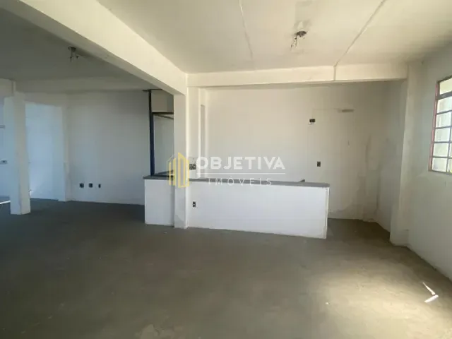 Prédio para alugar, no bairro São Geraldo em Porto Alegre