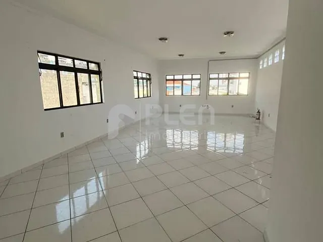 Prédio com 198m², à venda, no bairro Vila Guilherme em São Paulo