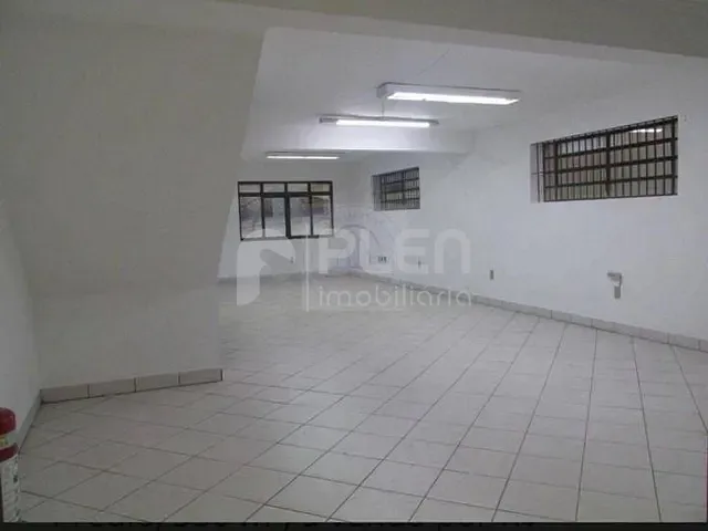 Prédio com 198m², à venda, no bairro Vila Guilherme em São Paulo