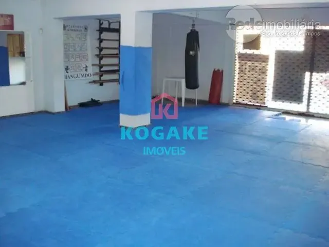 Prédio com 300m² 1 quarto e 1 banheiro, à venda, no bairro Jardim Bela Vista em São José Dos Campos