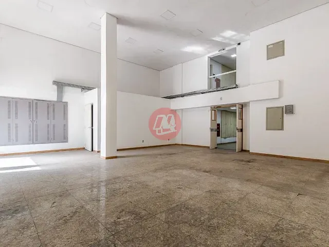 Prédio com 2000m², à venda ou para alugar, no bairro Petrópolis em Porto Alegre