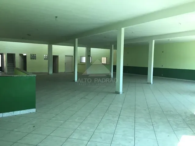 Prédio com 930m², à venda, no bairro Matriz em Mauá