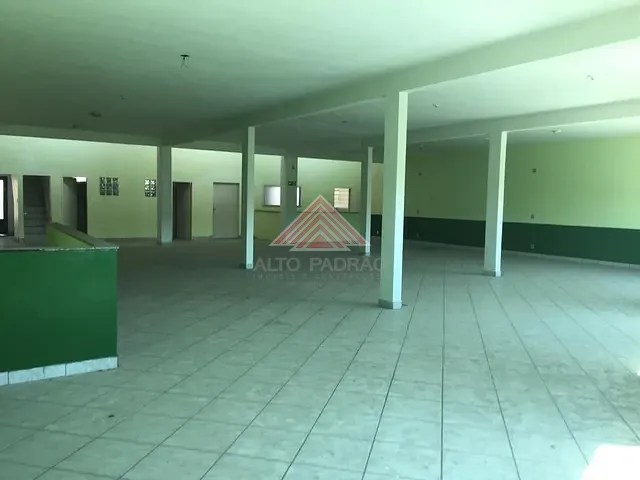 Prédio com 930m², à venda, no bairro Matriz em Mauá