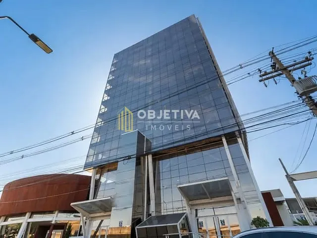 Prédio para alugar, no bairro Anchieta em Porto Alegre