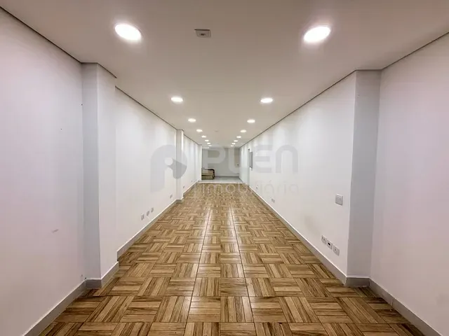 Prédio para alugar, no bairro Parque Mandaqui em São Paulo
