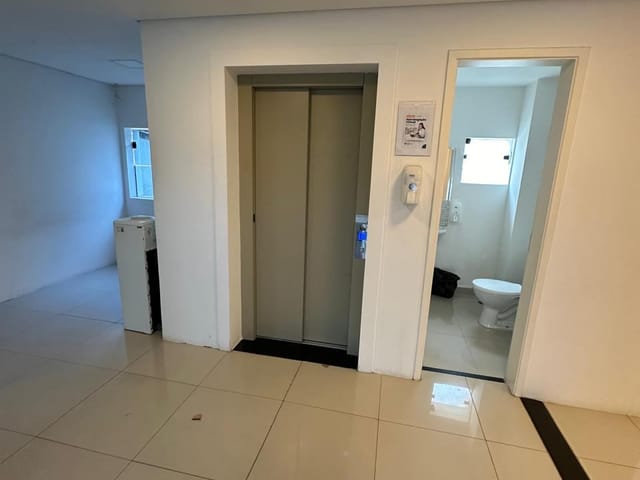 Prédio com 580m², para alugar, no bairro Sumaré em São Paulo