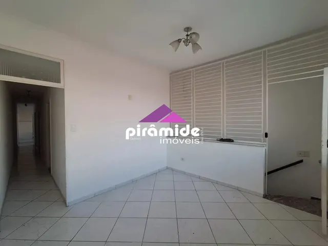 Prédio com 10m² 1 quarto e 2 banheiros, para alugar, no bairro Centro em São José Dos Campos