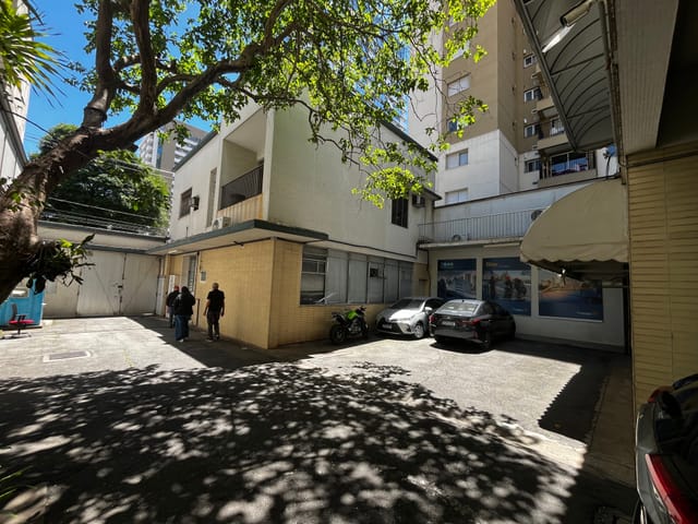 Prédio com 640m², à venda ou para alugar, no bairro Barra Funda em São Paulo