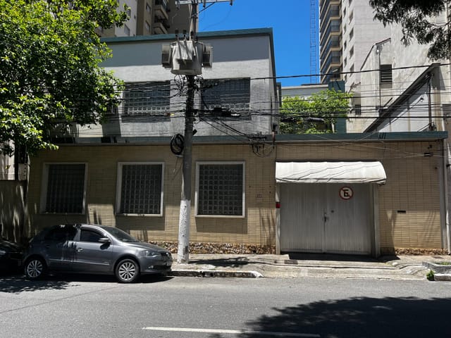 Prédio com 640m², à venda ou para alugar, no bairro Barra Funda em São Paulo