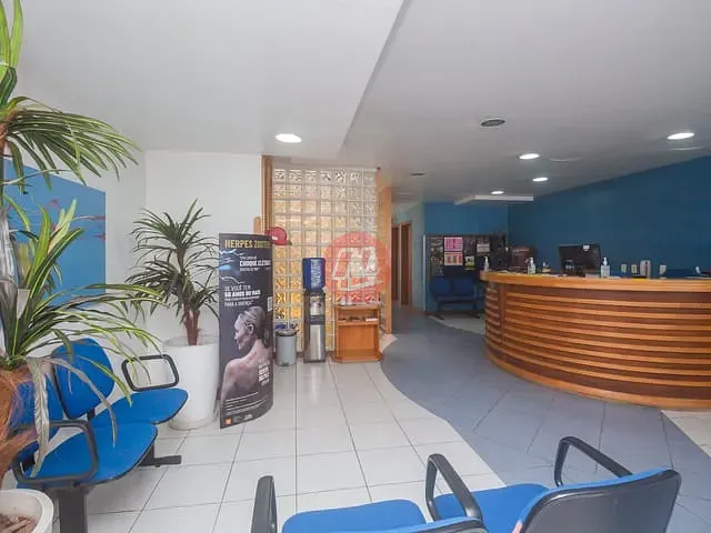 Prédio à venda, no bairro Auxiliadora em Porto Alegre
