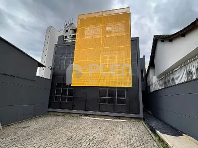 Prédio para alugar, no bairro Vila Dom Pedro II em São Paulo