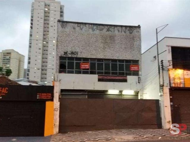 Prédio com 1000m², à venda, no bairro Lapa em São Paulo