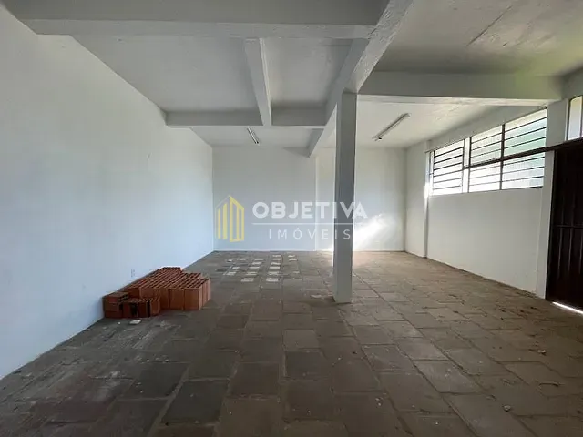 Prédio para alugar, no bairro Petrópolis em Novo Hamburgo