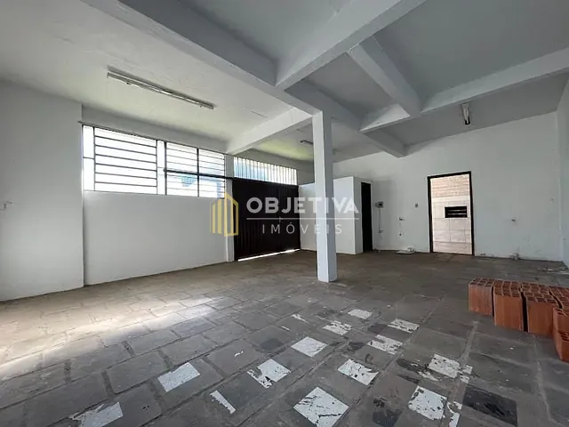 Prédio para alugar, no bairro Petrópolis em Novo Hamburgo