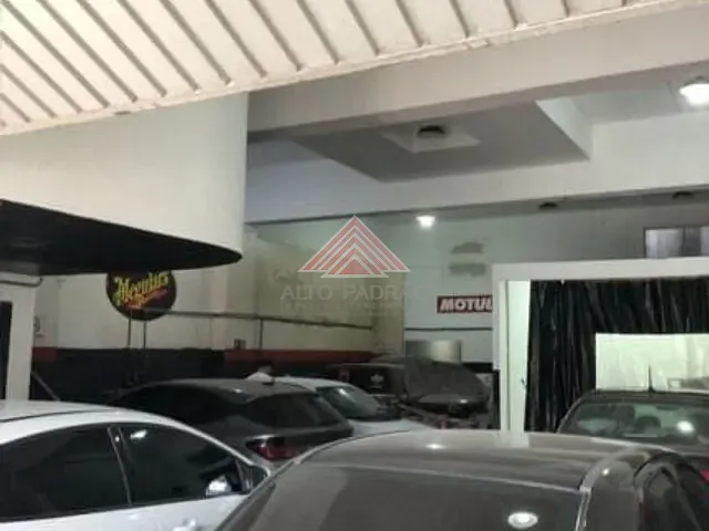 Prédio com 259m², à venda, no bairro Jardim Haydee em Mauá