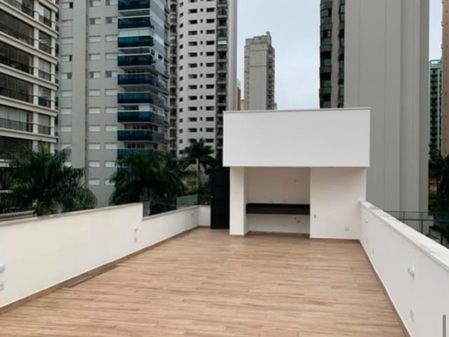 Prédio com 238m², para alugar, no bairro Indianópolis em São Paulo