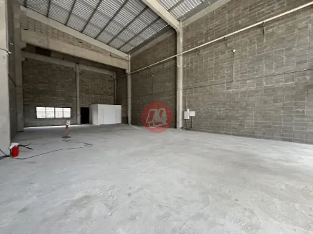 Prédio com 220m², para alugar, no bairro Rio Branco em Porto Alegre