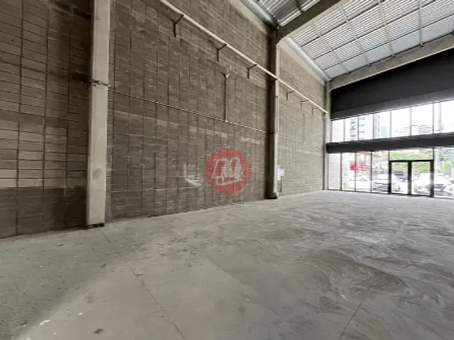 Prédio com 220m², para alugar, no bairro Rio Branco em Porto Alegre