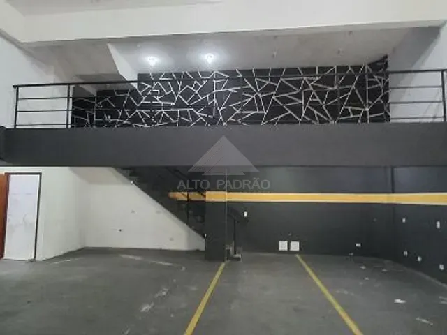 Prédio com 220m², à venda, no bairro Vila Nossa Senhora das Vitórias em Mauá