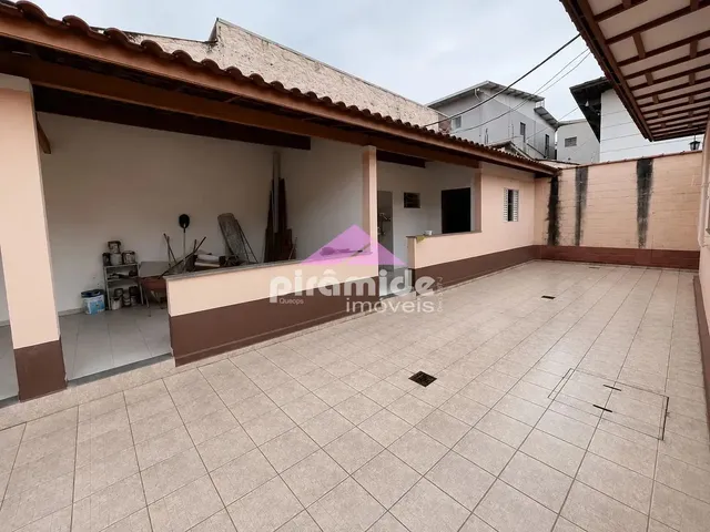 Prédio com 457m² 1 quarto e 4 banheiros, à venda, no bairro Vila Santa Helena em São José Dos Campos