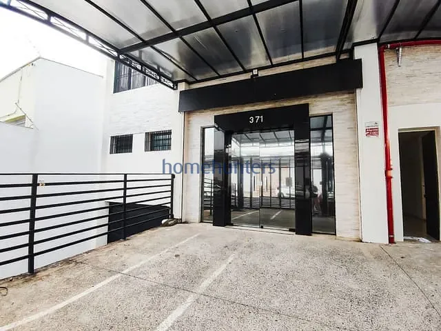 Prédio com 652m², para alugar, no bairro Jardim do Trevo em Campinas